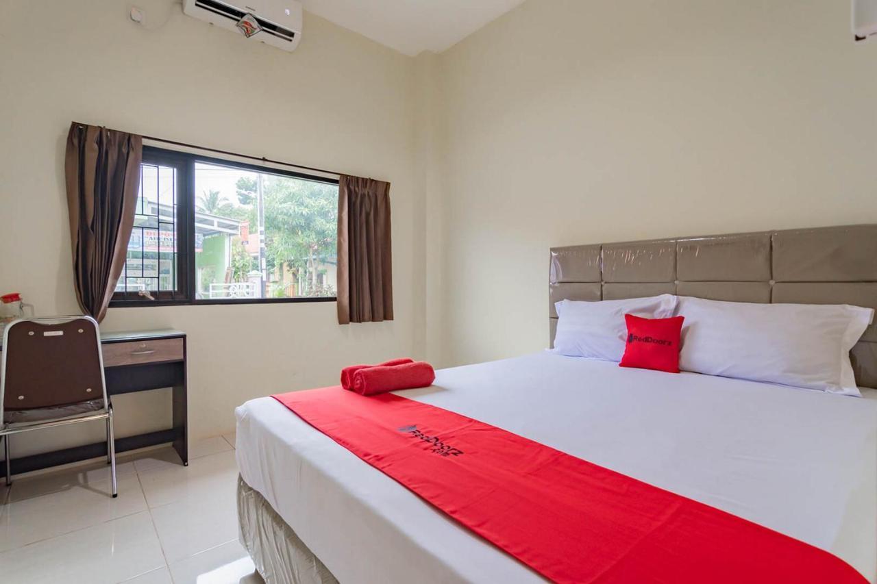 Reddoorz Near Arka Sepinggan Airport Balikpapan Hotel Luaran gambar